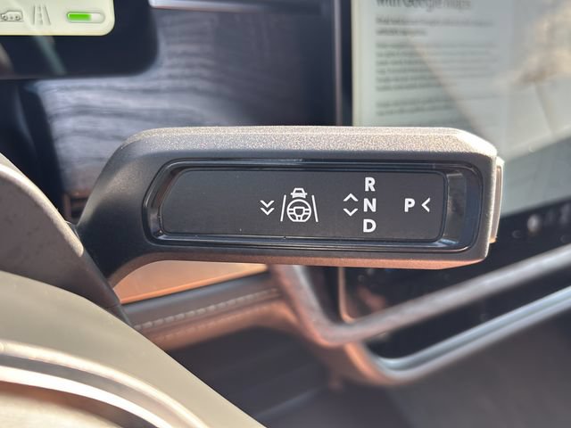 Used 2023 Rivian R1S Adventure AWD/4WD image 23