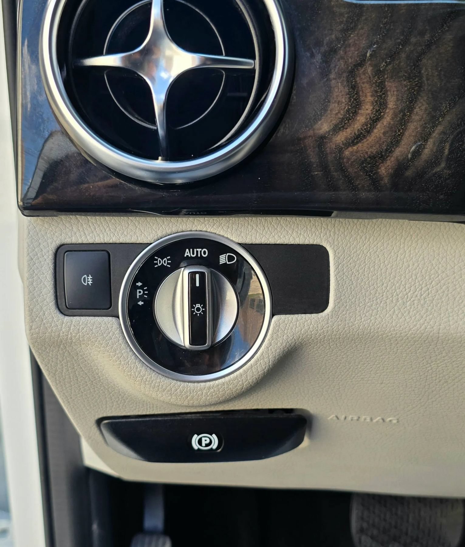 Used 2014 Mercedes-Benz GLK 350 2WD image 37