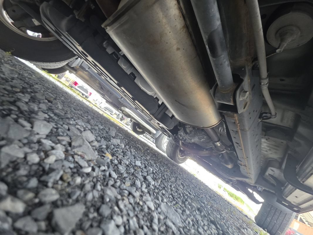 Used 2018 Toyota 4Runner SR5 Premium AWD/4WD image 39