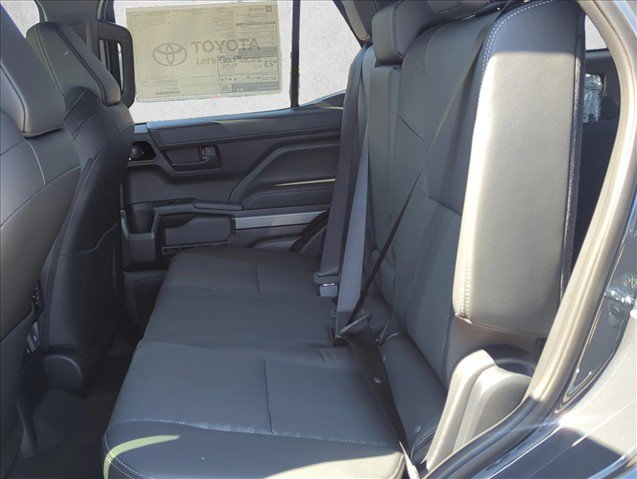 Certified 2026 Toyota 4Runner TRD Off-Road Premium AWD/4WD image 22