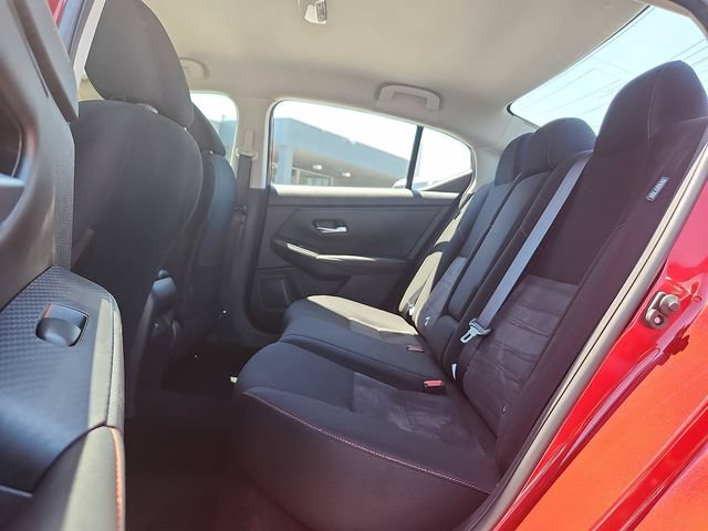 Used 2025 Nissan Sentra SR FWD image 6
