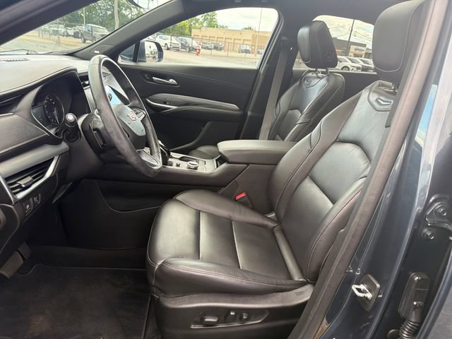 Used 2020 Cadillac XT4 Premium Luxury w/ Cold Weather Package FWD image 12