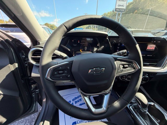 New 2026 Chevrolet Trax ACTIV w/ Driver Confidence Package FWD image 12