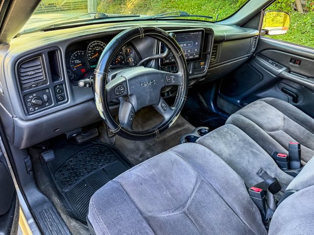 Used 2004 GMC Sierra 1500 SLE w/ Light Duty Power Package RWD image 5