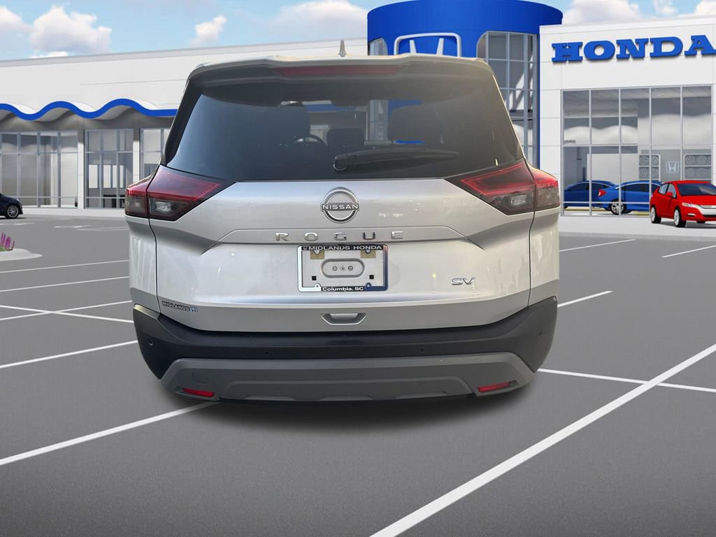 Used 2023 Nissan Rogue SV FWD image 7
