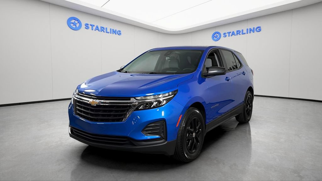 Certified 2024 Chevrolet Equinox LS w/ LS Convenience Package FWD image 2