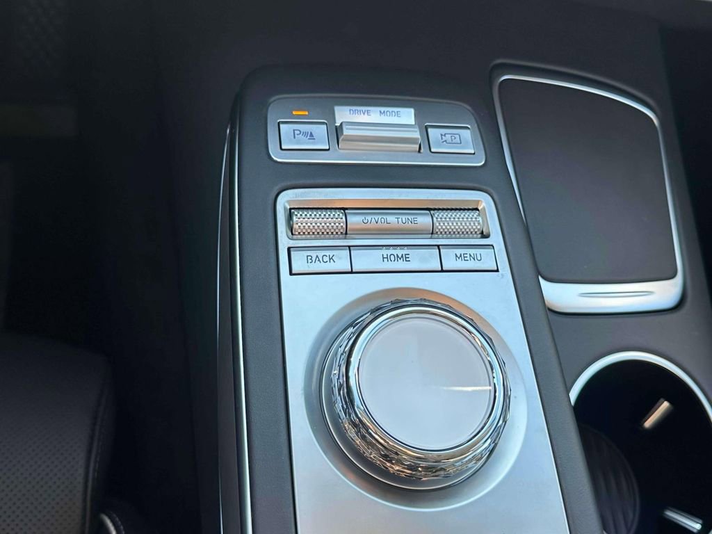 New 2025 Genesis Electrified GV70 Advanced w/ Prestige Package image 27