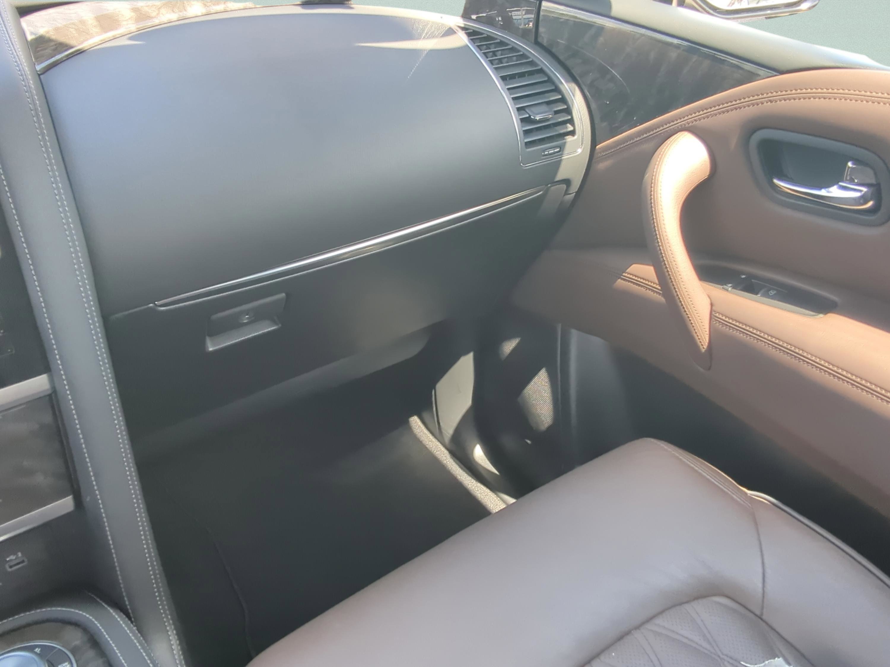 Used 2023 Nissan Armada Platinum w/ Captain's Chairs Package AWD/4WD image 18