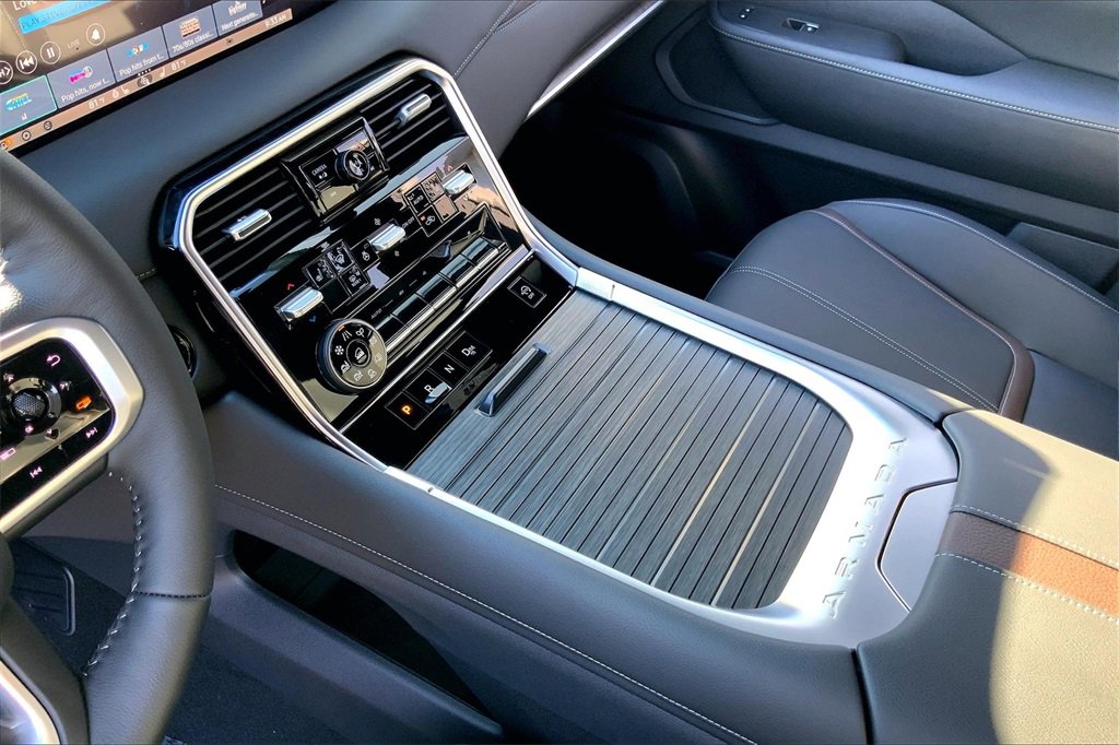 New 2025 Nissan Armada SL image 8