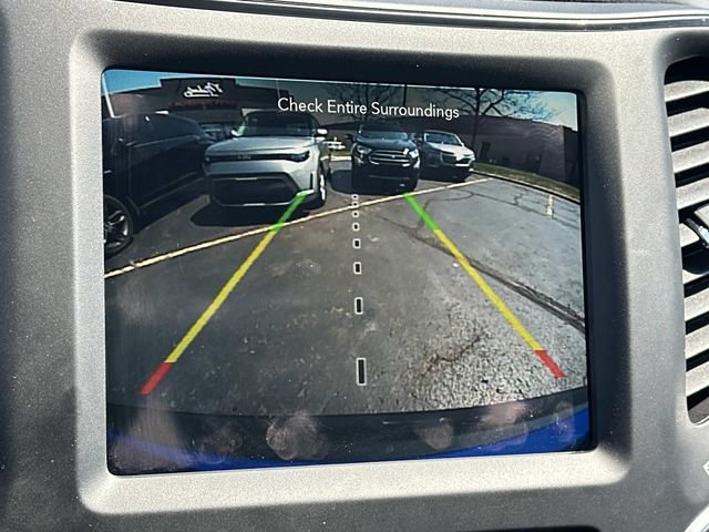 Used 2023 Jeep Cherokee Altitude Lux AWD/4WD image 25