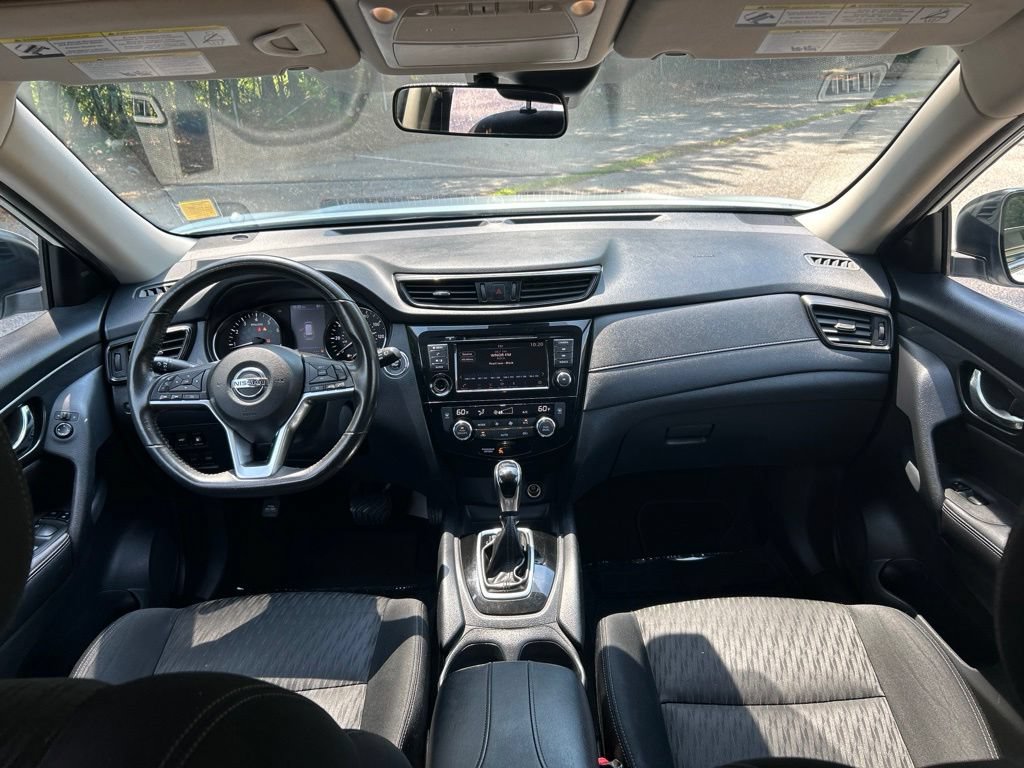 Used 2019 Nissan Rogue SV FWD image 29
