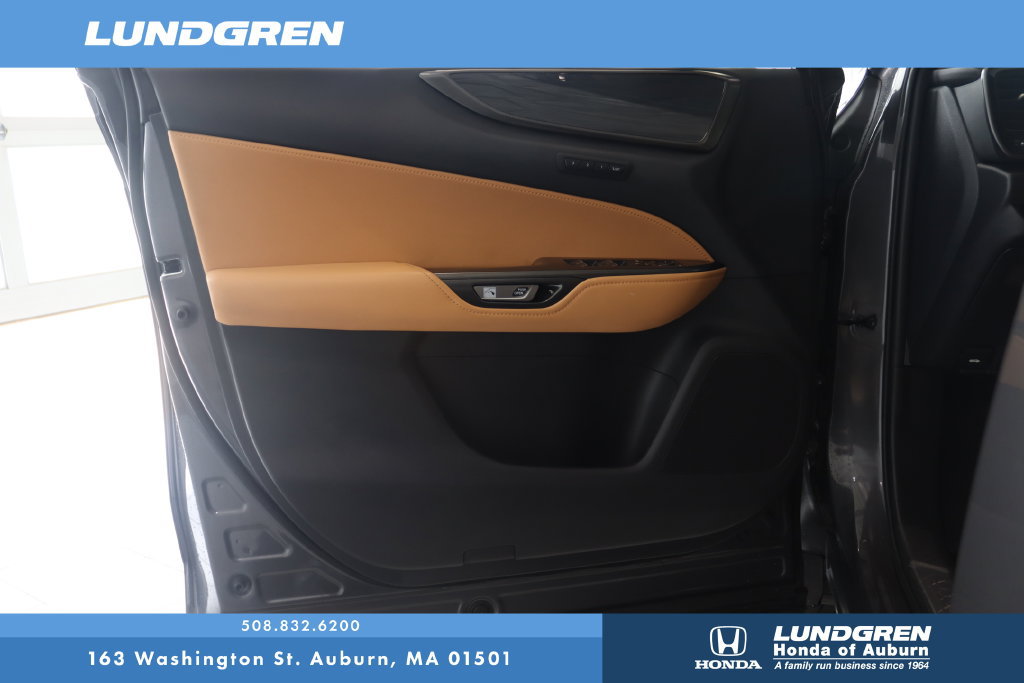 Used 2024 Lexus NX 350h AWD w/ Vision Package image 9