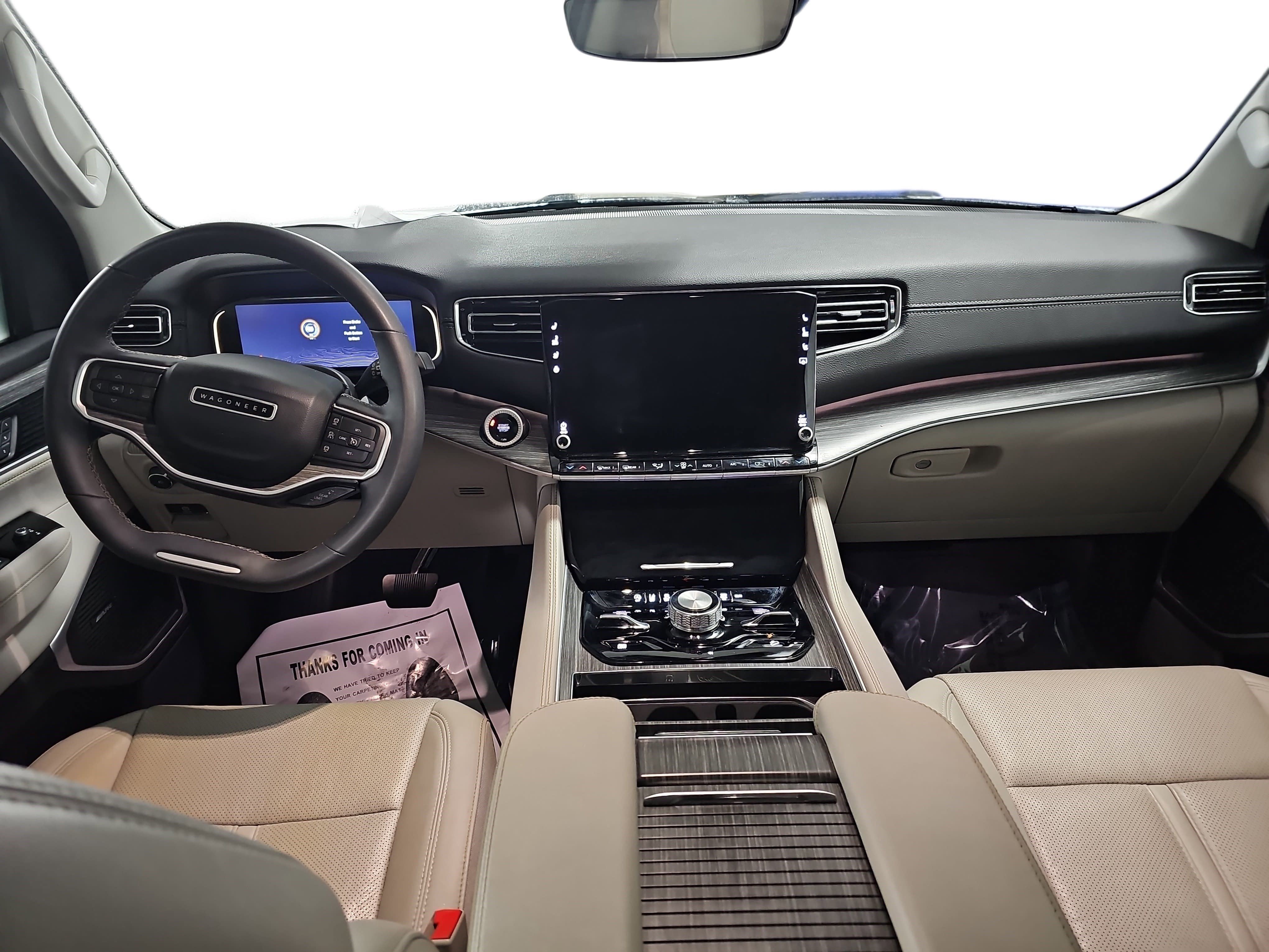 Used 2024 Jeep Wagoneer Series III image 9