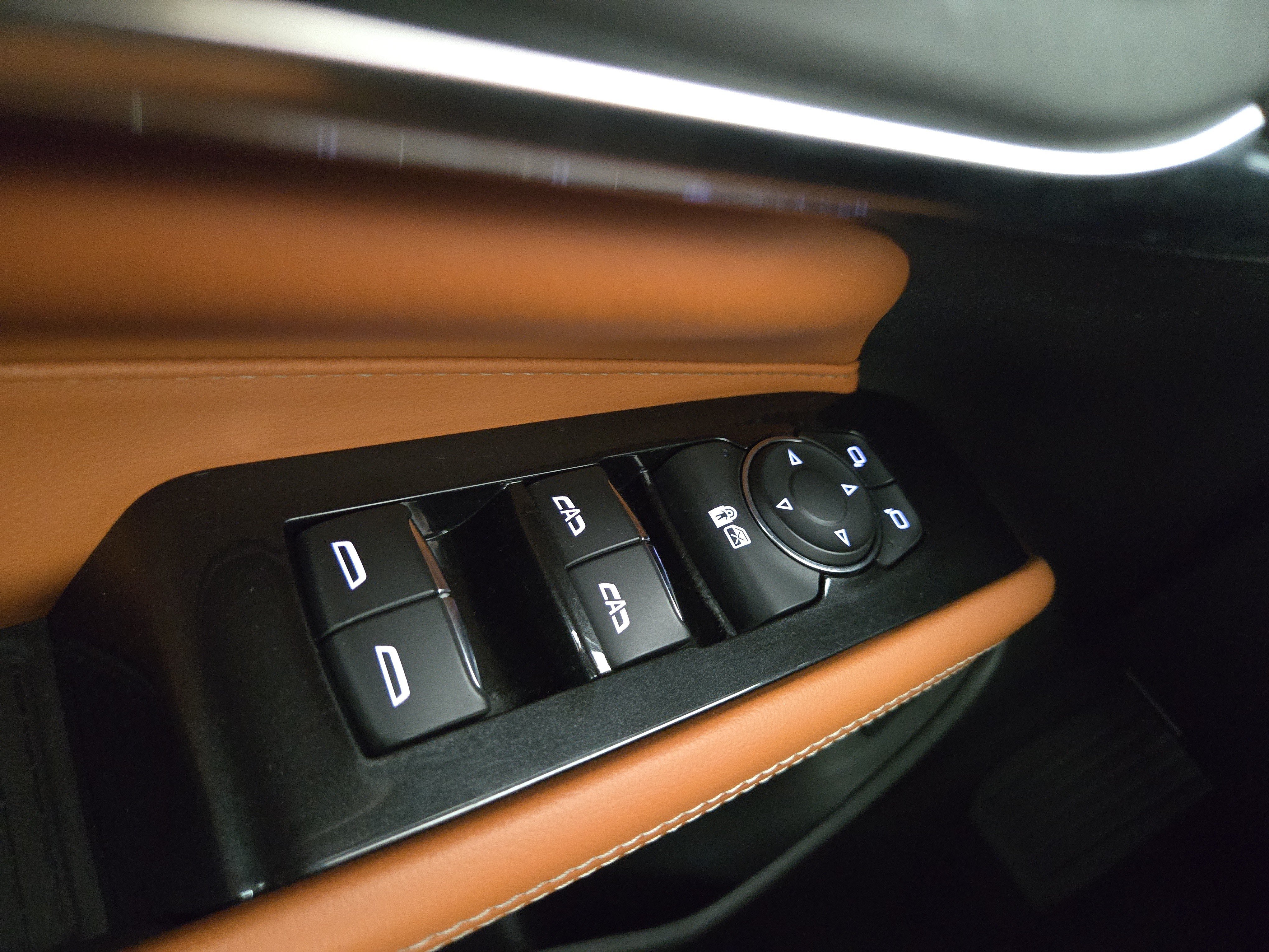 Certified 2020 Cadillac CT4 Premium Luxury AWD/4WD image 29