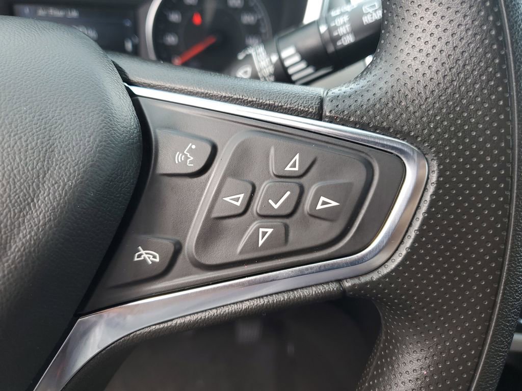 Used 2024 Chevrolet Equinox LS w/ LS Convenience Package image 28