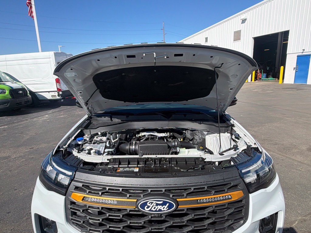 New 2027 Ford Explorer Tremor AWD/4WD image 16
