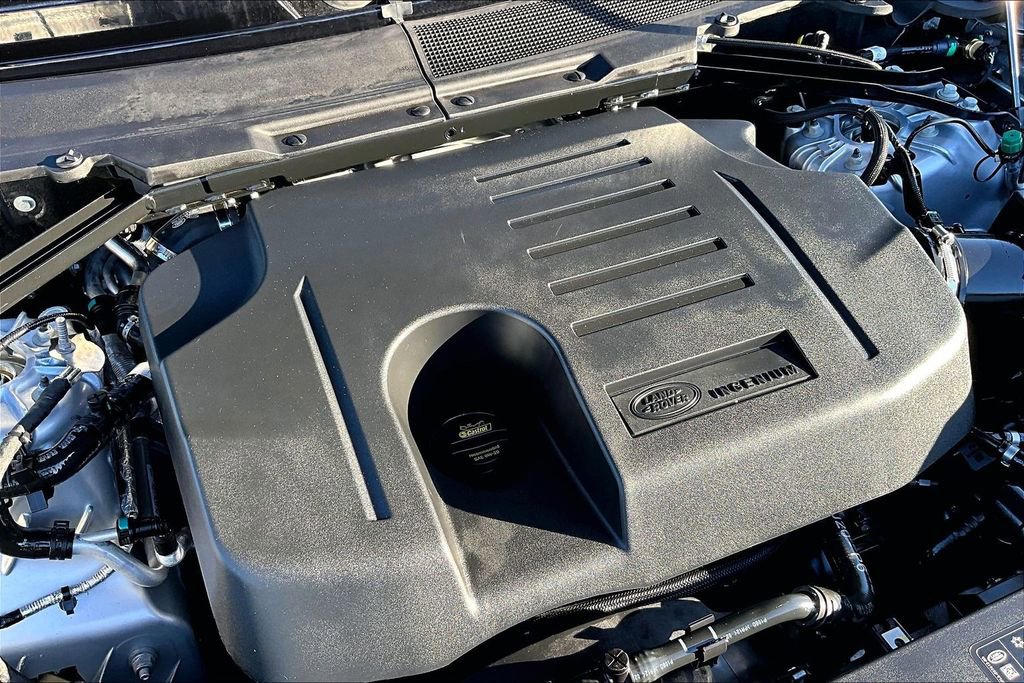 Certified 2024 Land Rover Defender 130 X image 30