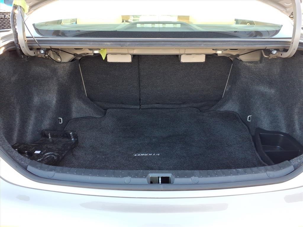 Used 2010 Toyota Corolla LE image 15
