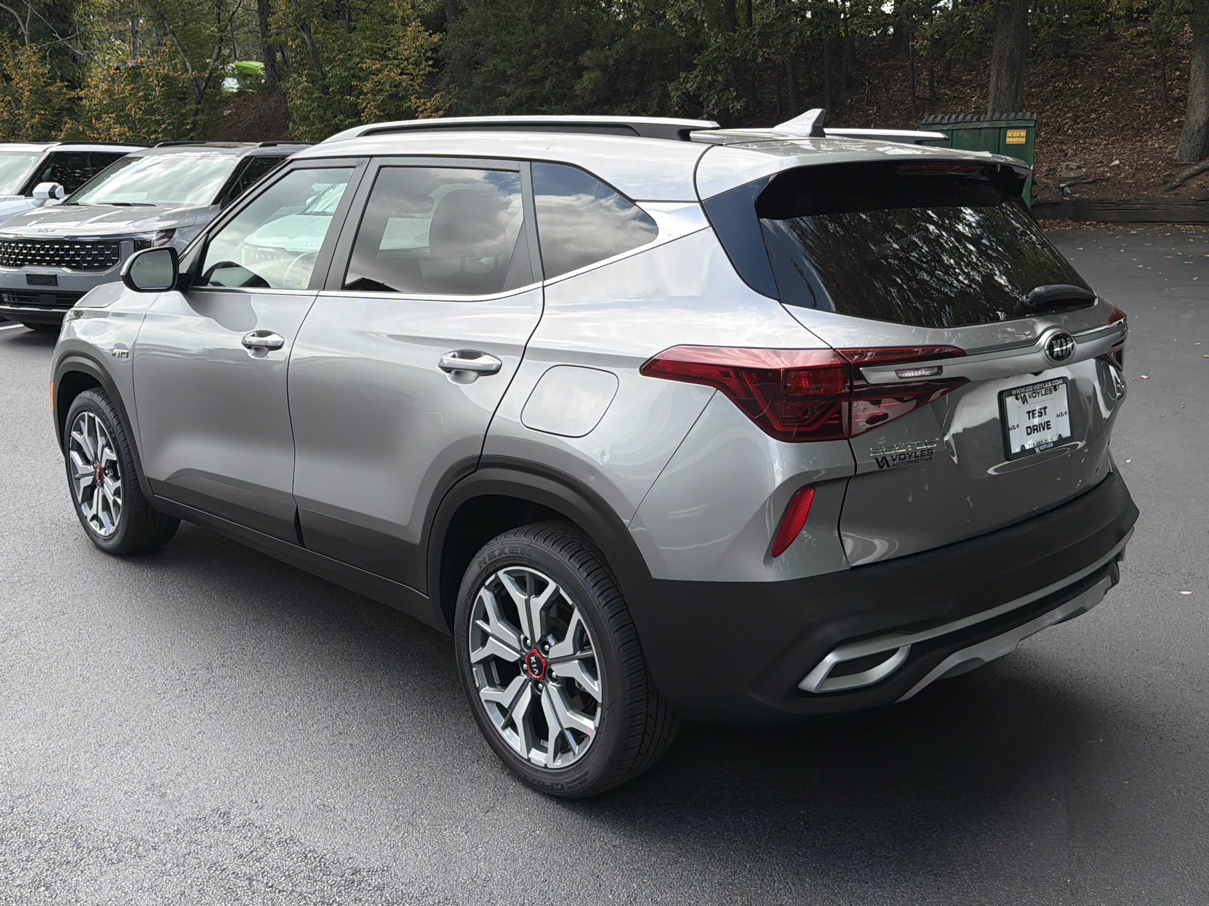 Used 2021 Kia Seltos S AWD/4WD image 5