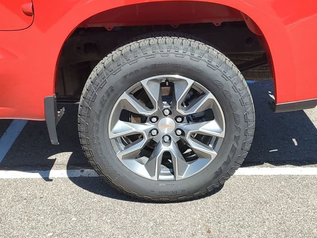 Certified 2026 Chevrolet Silverado 1500 LT AWD/4WD image 31