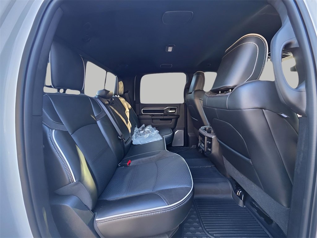 Used 2025 RAM 3500 Laramie image 11
