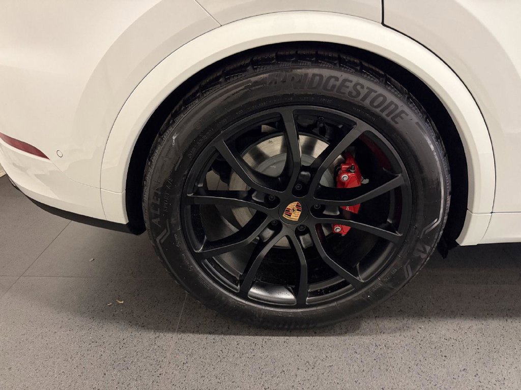 New 2026 Porsche Cayenne S AWD/4WD image 12