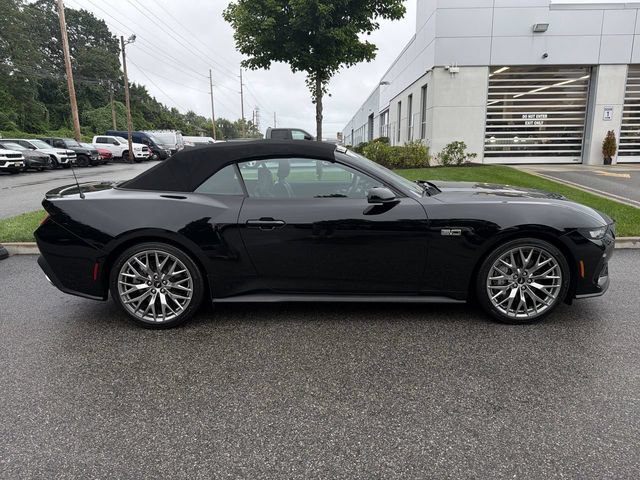 Used 2024 Ford Mustang GT Premium RWD image 9