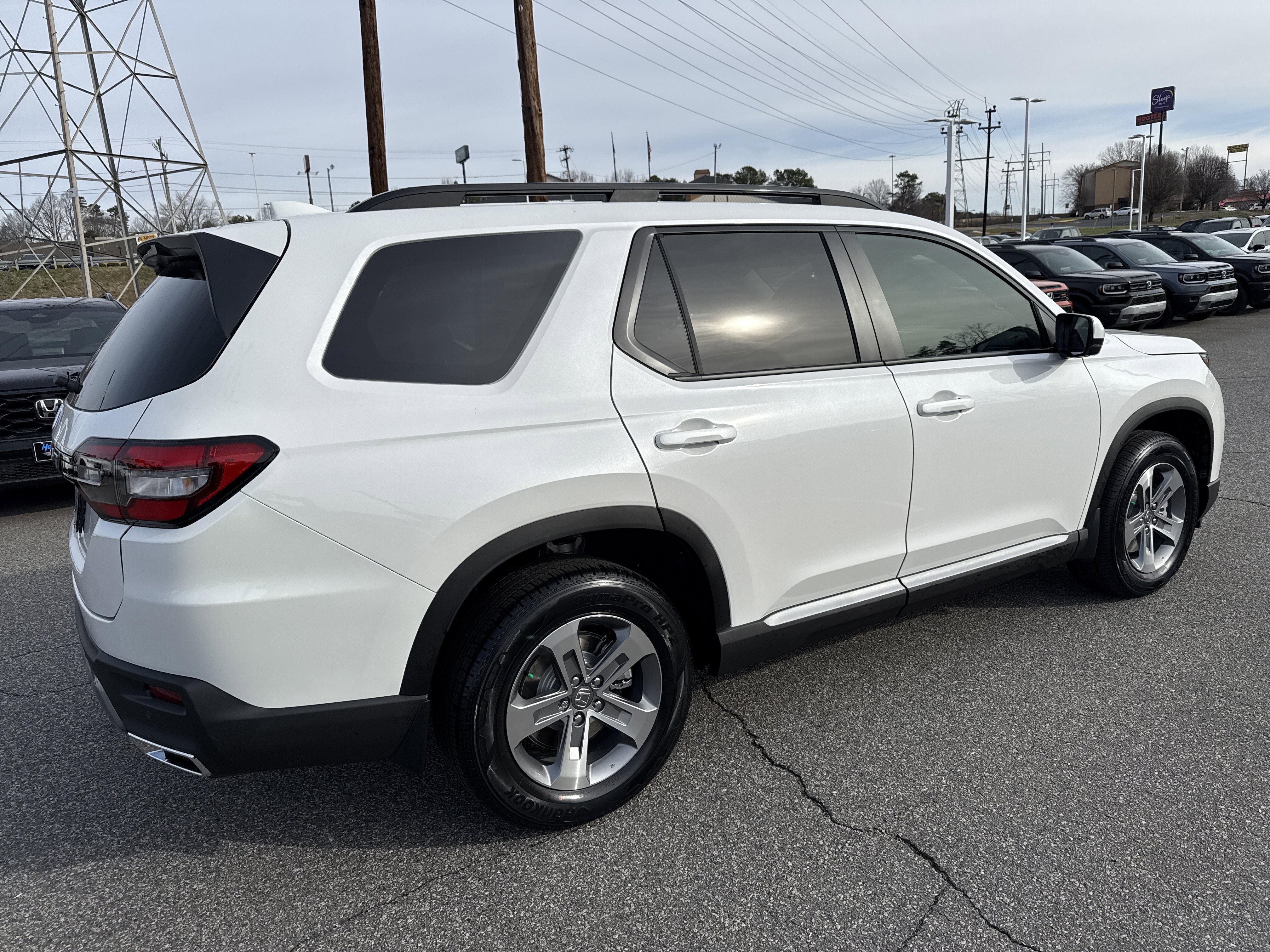 New 2026 Honda Pilot EX-L image 9