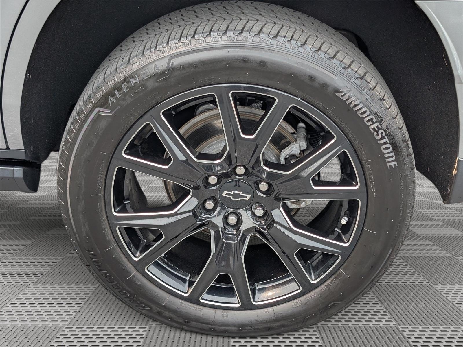 Used 2023 Chevrolet Tahoe High Country AWD/4WD image 11
