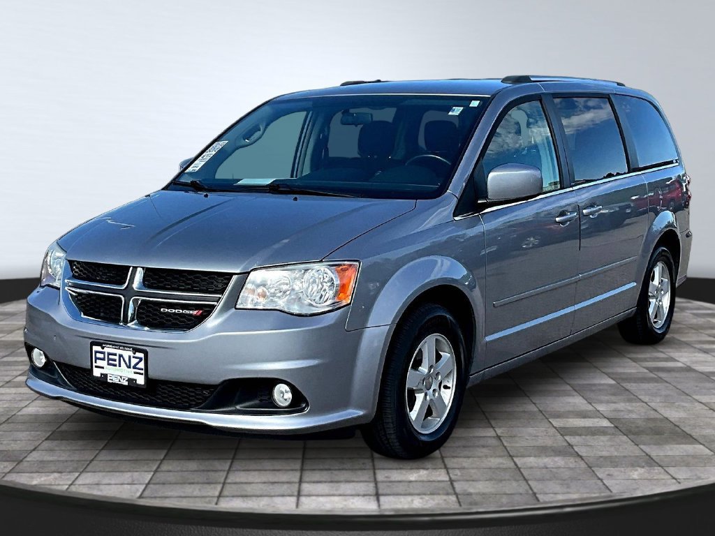Used 2013 Dodge Grand Caravan Crew FWD image 1