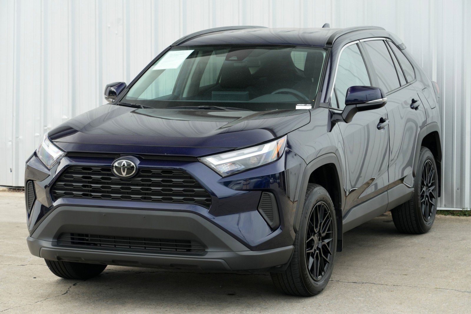 Used 2024 Toyota RAV4 XLE image 44