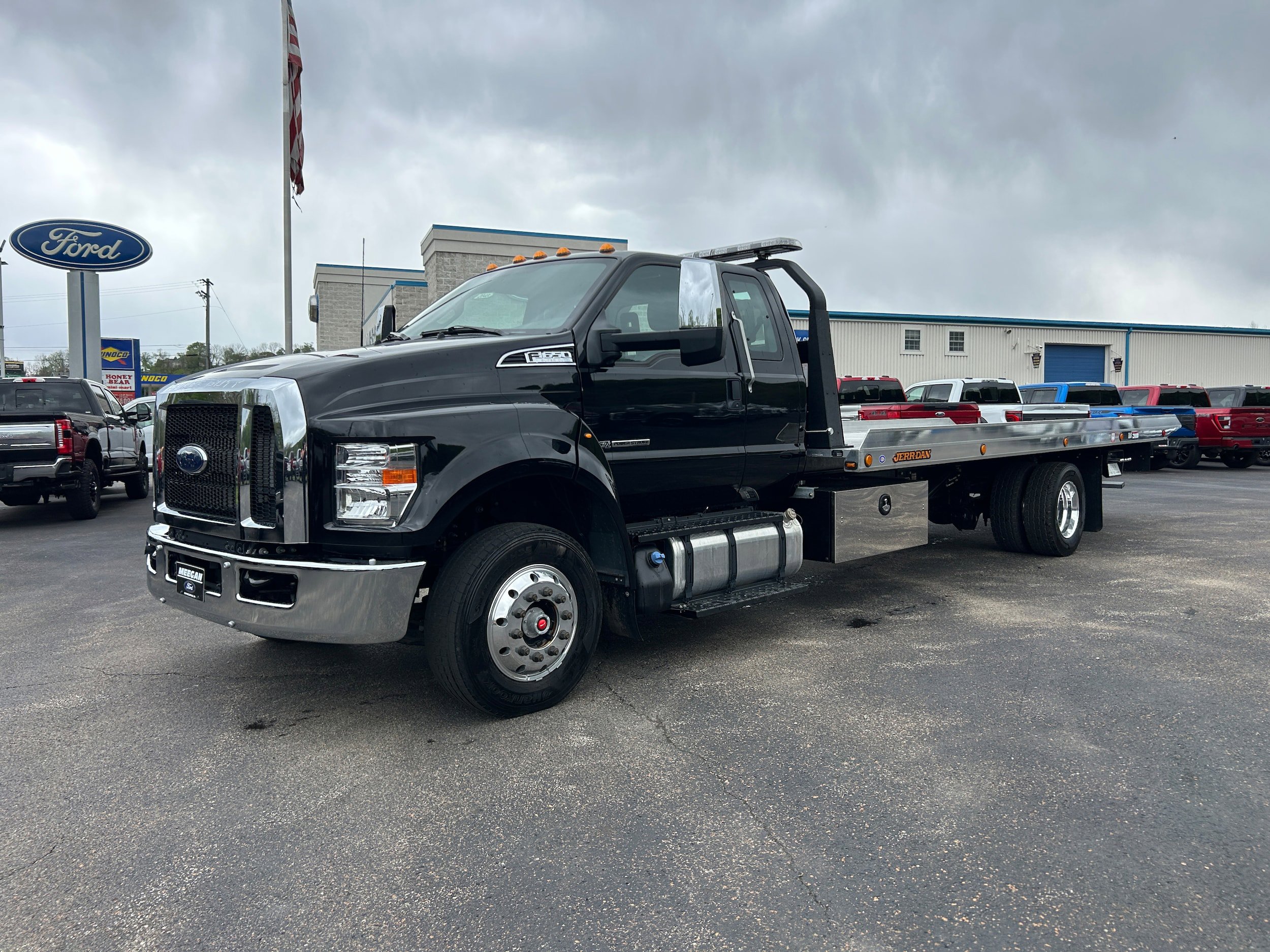 New 2025 Ford F650 2WD SuperCab Super Duty image 3