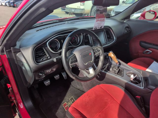 Used 2016 Dodge Challenger R/T Scat Pack RWD image 13
