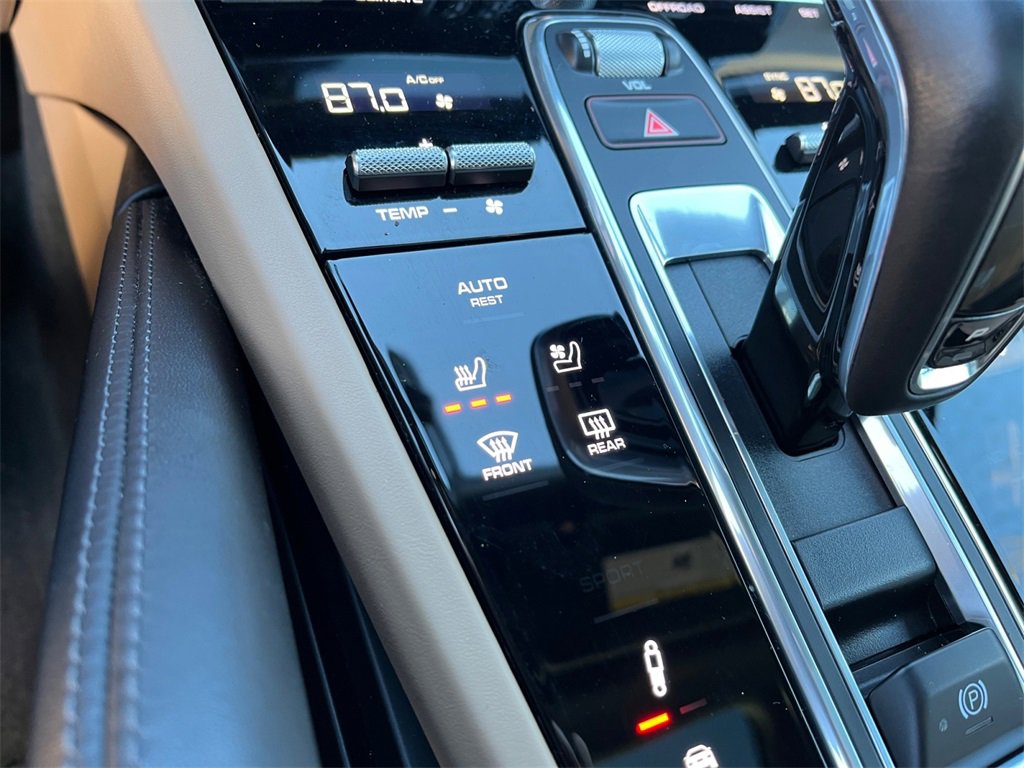 Used 2021 Porsche Cayenne S image 26