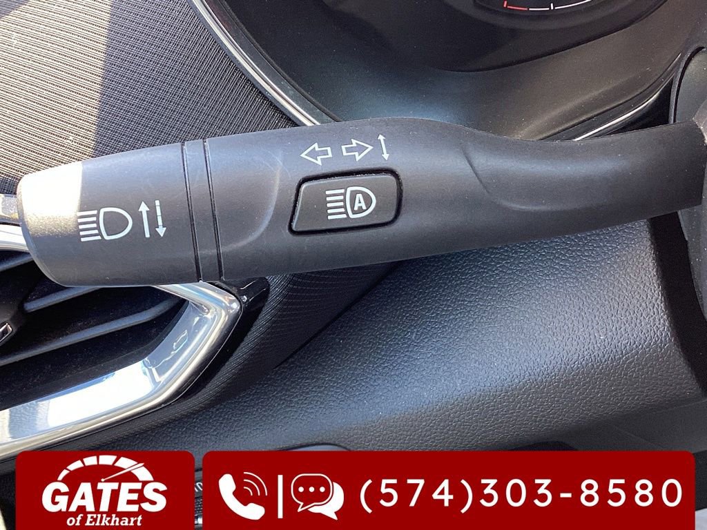 Used 2023 Chevrolet TrailBlazer LT FWD image 23