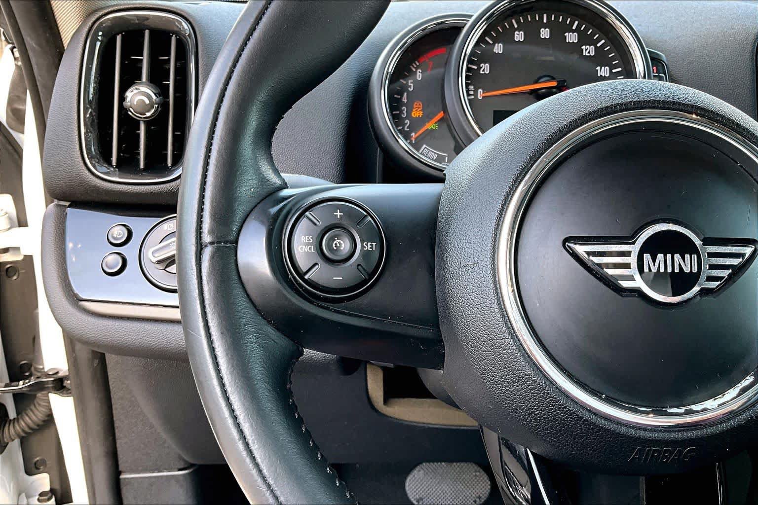 Used 2019 MINI Cooper Countryman FWD image 23