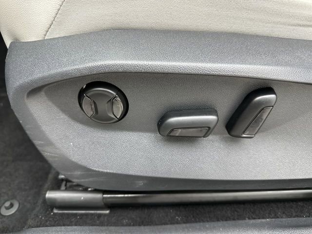 Certified 2022 Volkswagen Tiguan SE AWD/4WD image 14