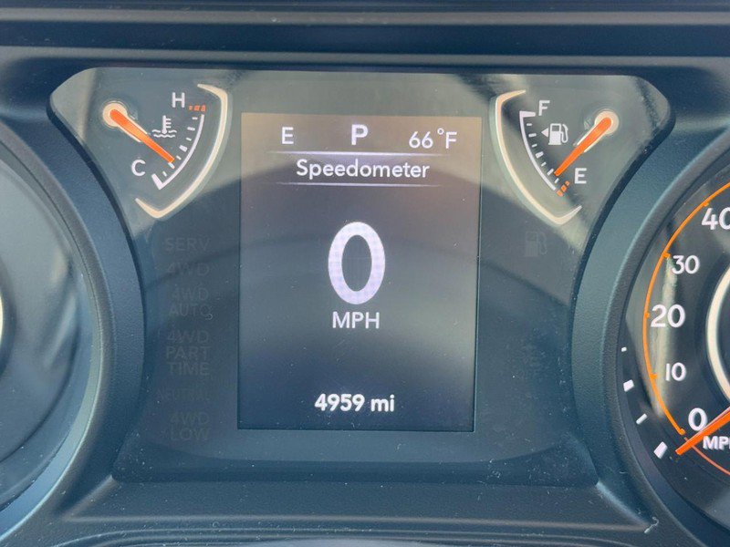Used 2024 Jeep Gladiator Sport AWD/4WD image 18