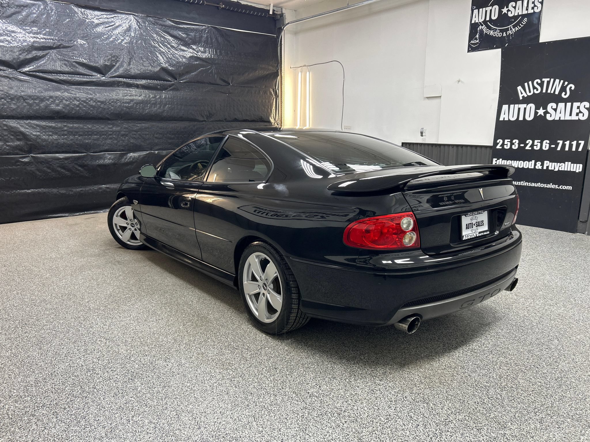 Used 2005 Pontiac GTO RWD image 4