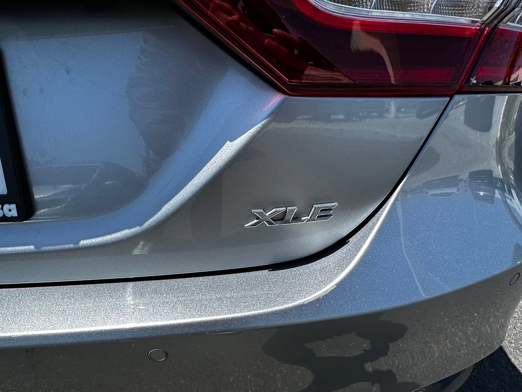 Used 2019 Toyota Camry XLE w/ Driver Assist Package FWD image 8