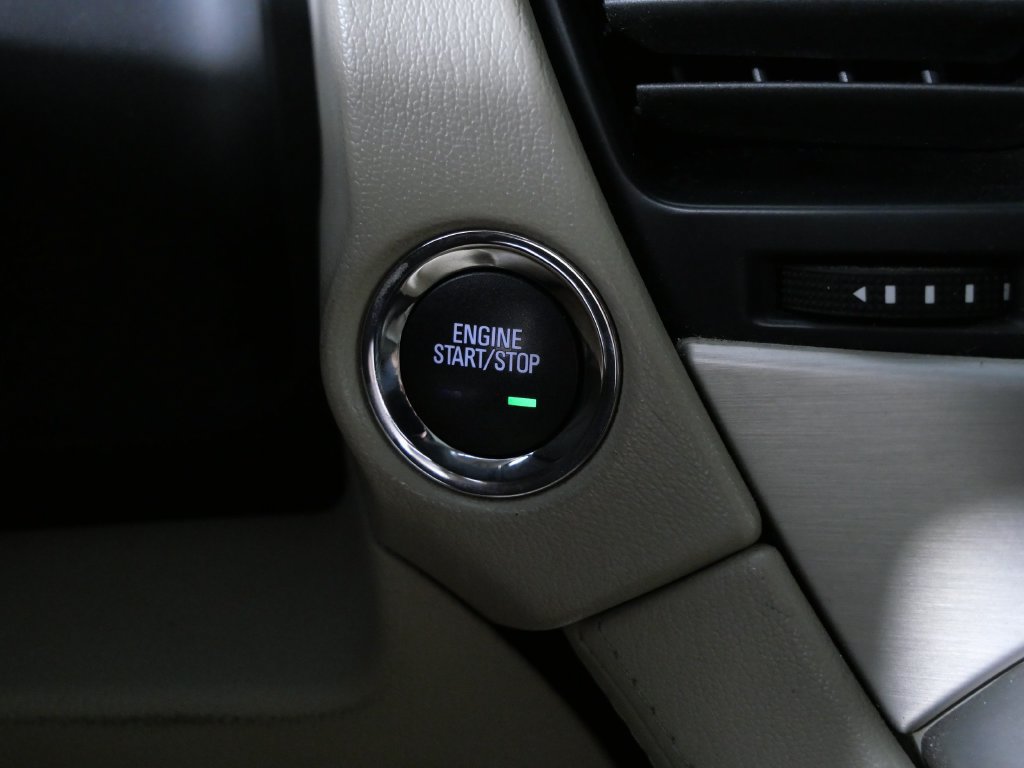 Used 2020 GMC Yukon Denali w/ Denali Ultimate Package AWD/4WD image 26