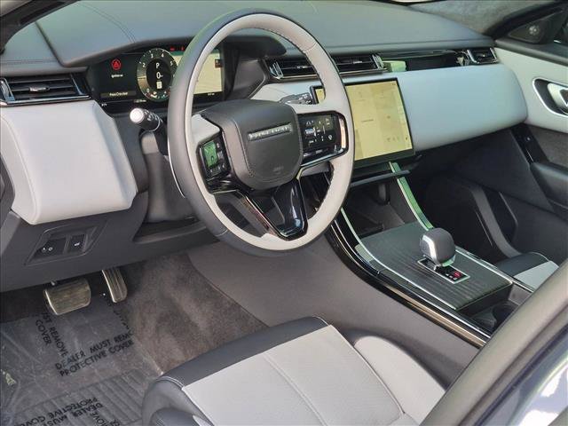 Certified 2026 Land Rover Range Rover Velar Autobiography AWD/4WD image 8