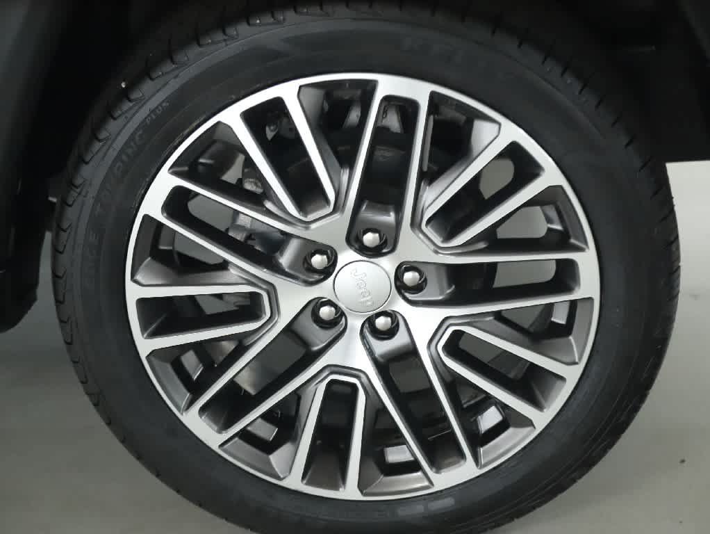 Used 2023 Jeep Compass Limited w/ Elite Group AWD/4WD image 39