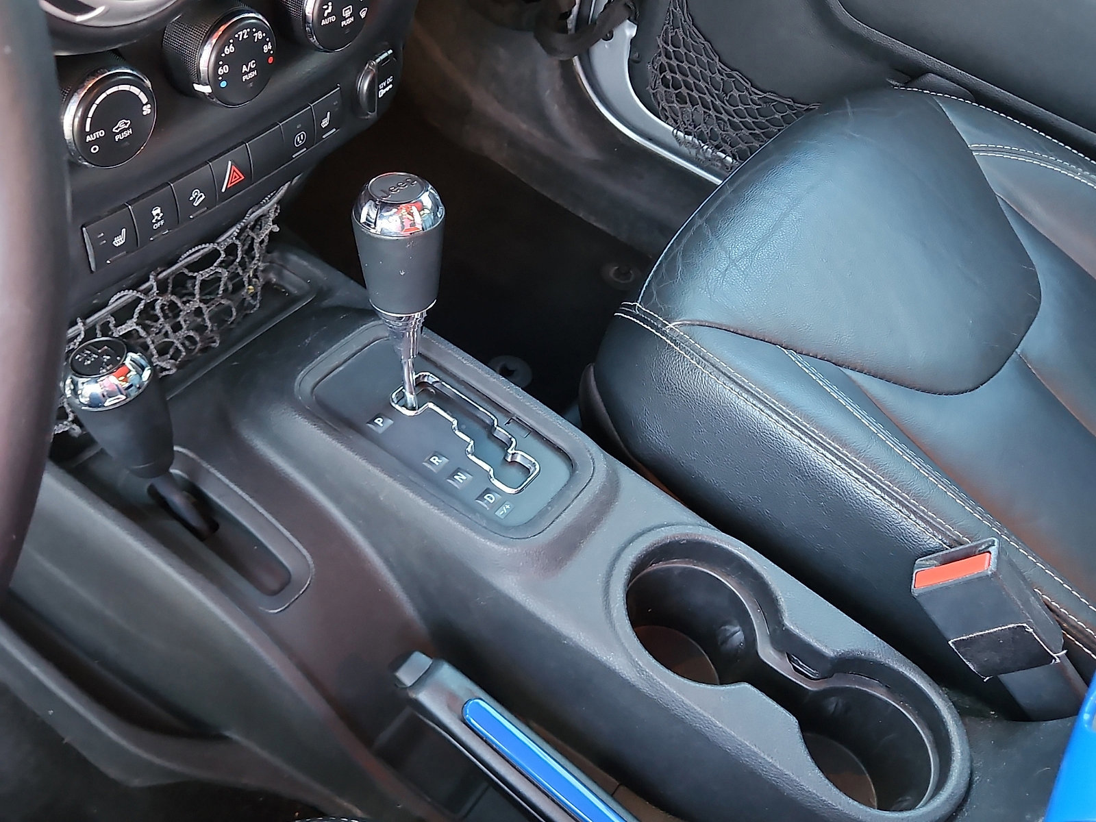 Used 2014 Jeep Wrangler Unlimited Sahara w/ Max Tow Package image 20