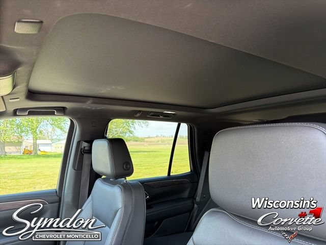 Used 2023 Chevrolet Tahoe Z71 w/ Luxury Package AWD/4WD image 15