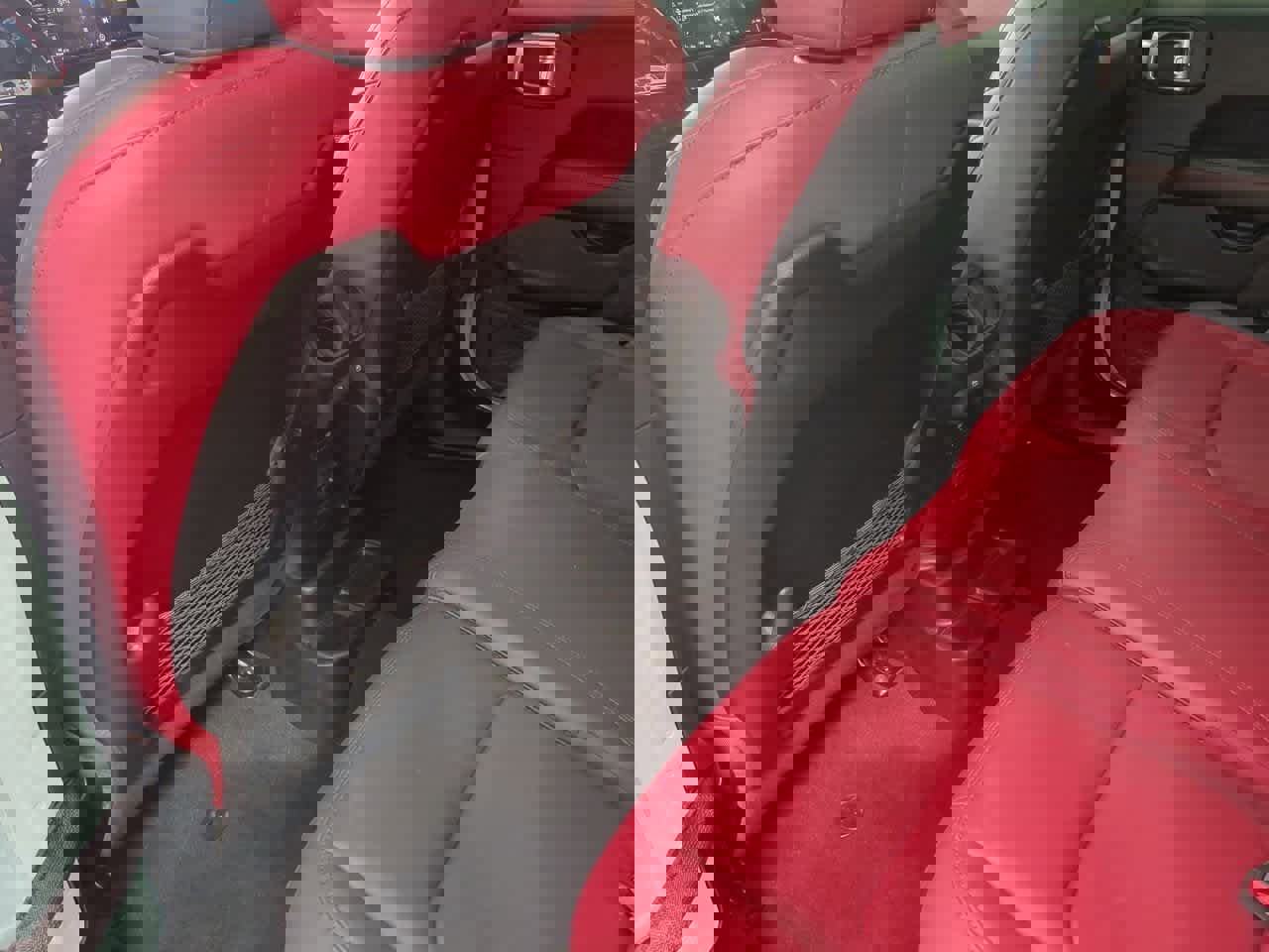 Used 2024 Jeep Wrangler Unlimited Rubicon 392 image 19