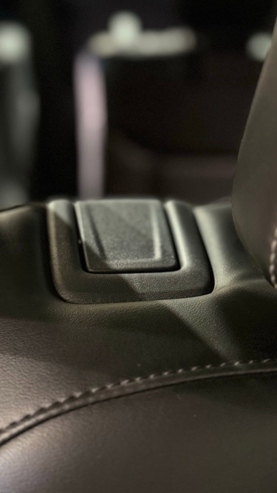 Used 2023 Ford Explorer XLT w/ Equipment Group 202A image 76