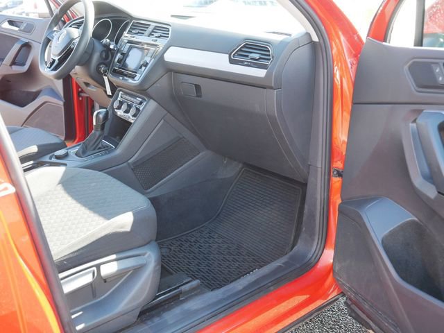 Used 2019 Volkswagen Tiguan S w/ Driver Assistance Package image 20