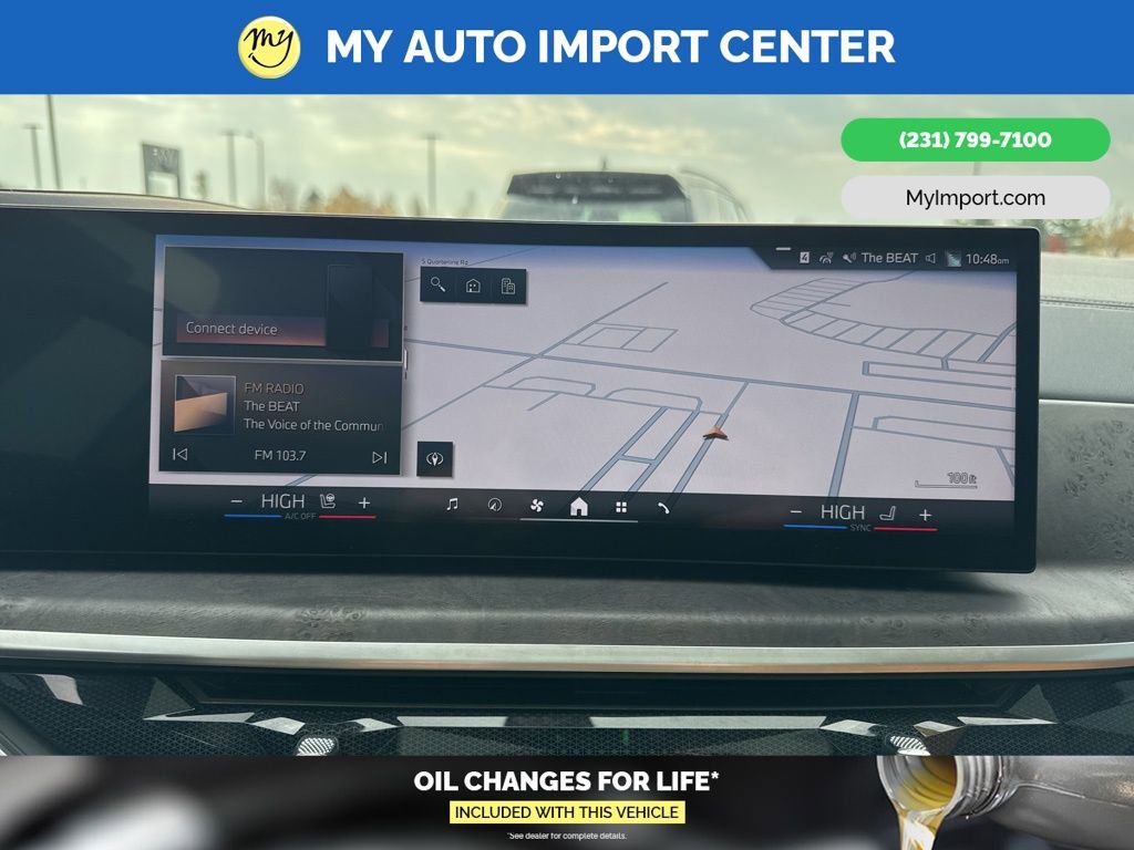 Used 2024 BMW X7 xDrive40i w/ Premium Package image 22