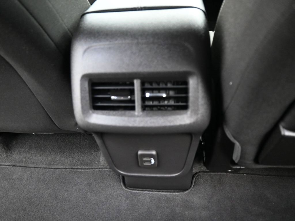 Certified 2024 GMC Terrain SLE image 20